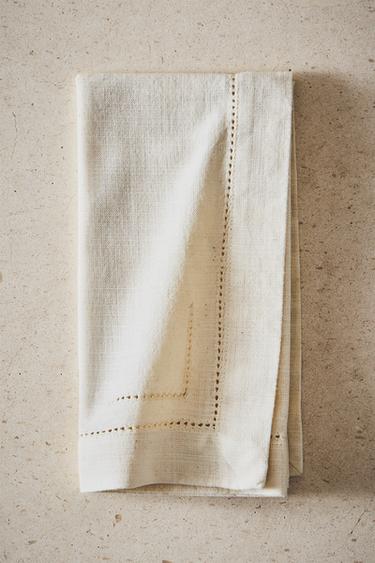 PACK OF HEMSTITCHED COTTON NAPKINS (PACK OF 2) - Ecru by Zara