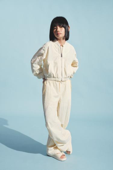 Zara {名称} - {颜色}