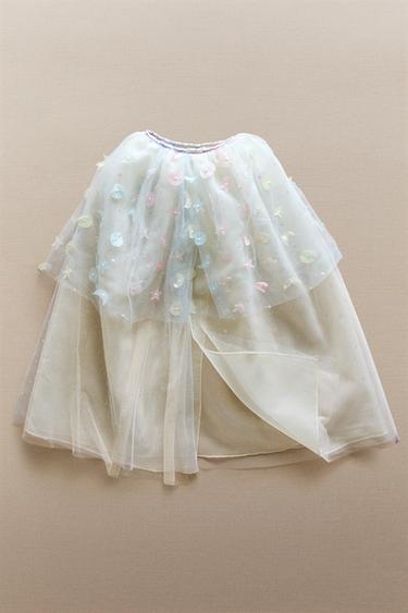 Zara {名称} - {颜色}