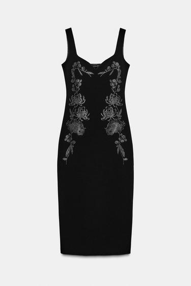 Zara {名称} - {颜色}