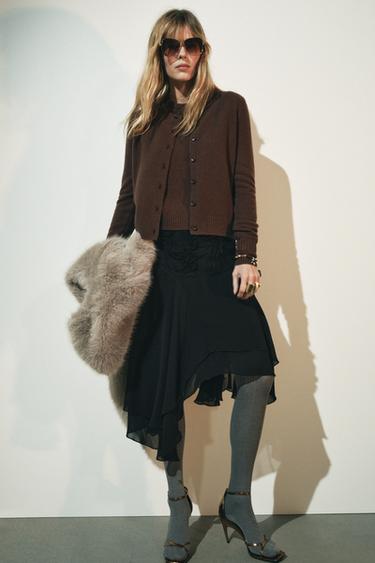 Zara {名称} - {颜色} - 0 图片