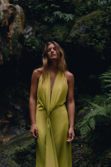 LONG PRINTED KNOT DRESS - Greens by Zara