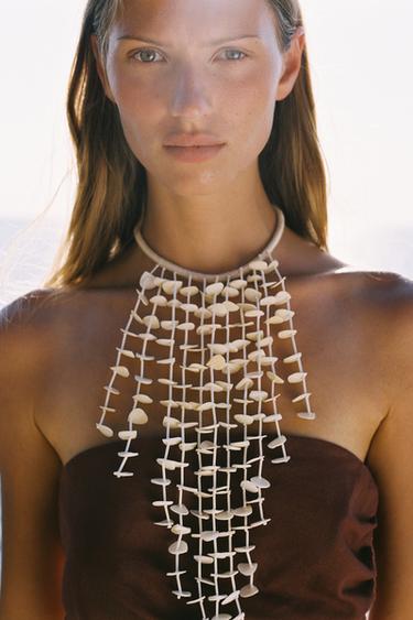 CORD AND SEASHELL NECKLACE - Ecru by Zara