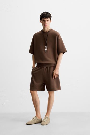 TECHNICAL INTERLOCK BERMUDA SHORTS - Brown by Zara