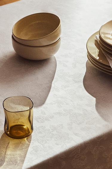 FLORAL JACQUARD TABLECLOTH - White by Zara