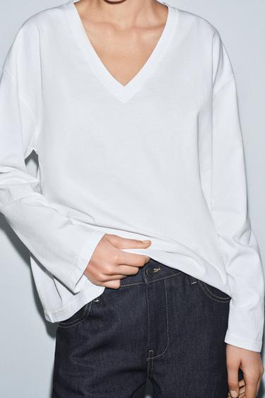 RUSTIC V-NECK T-SHIRT - White by Zara
