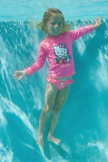 HELLO KITTY © SANRIO RASH GUARD - Fuchsia by Zara