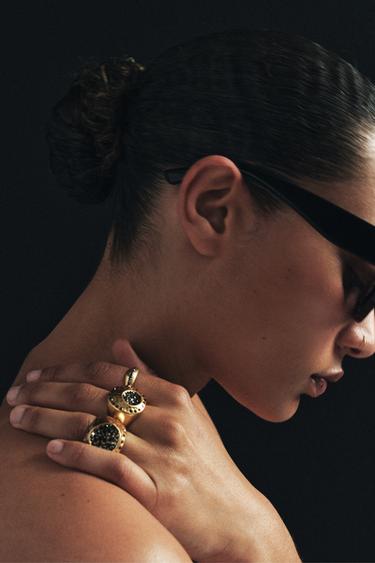 PACK OF 3 METAL RINGS WITH SPARKLE DETAIL - Golden by Zara