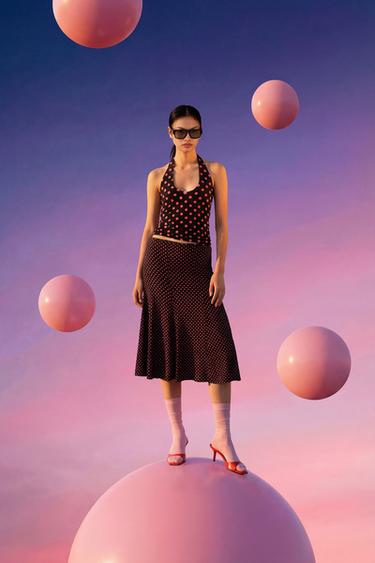 Zara {名称} - {颜色}