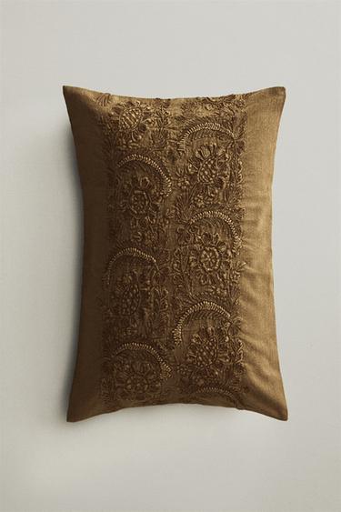 EMBROIDERED CUSHION COVER - Dark beige by Zara