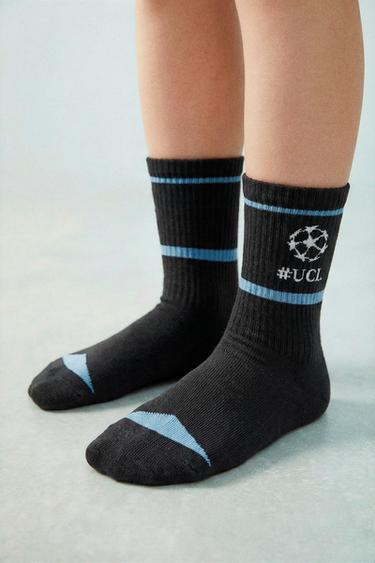 Zara {名称} - {颜色}