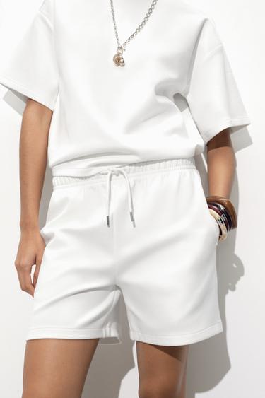 INTERLOCK BERMUDA SHORTS - White by Zara