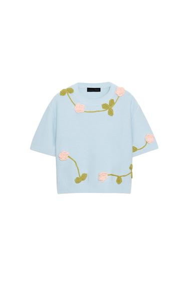 KNIT JUMPER WITH FLORAL SHORT SLEEVES - Light blue by Zara