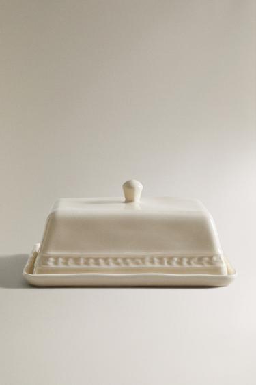 RAISED STONEWARE BUTTER DISH - Cream by Zara