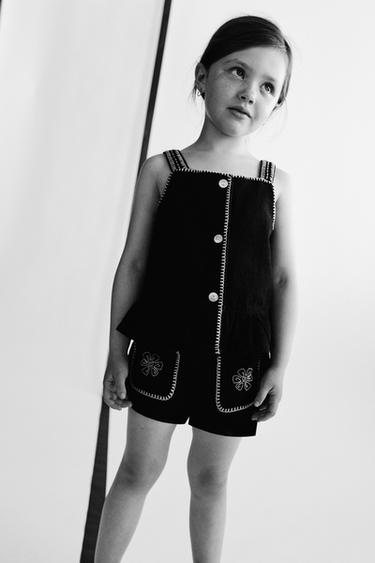 Zara {名称} - {颜色}
