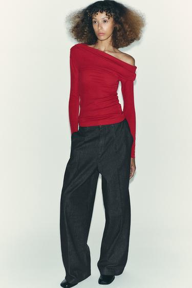 Zara {名称} - {颜色}