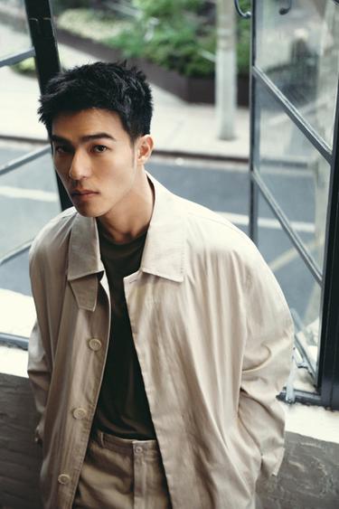 Zara {名称} - {颜色}