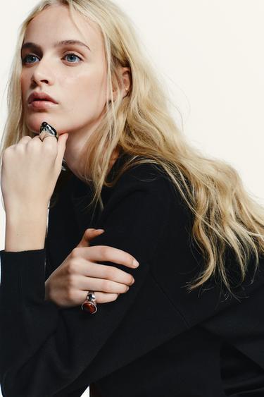 Zara {名称} - {颜色} - 0 图片