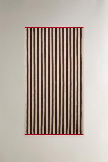 REVERSIBLE STRIPED BEACH TOWEL - Red by Zara