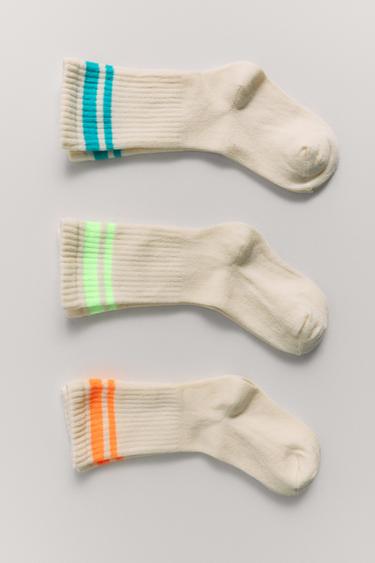 THREE-PACK OF STRIPED LONG SOCKS - Ecru by Zara