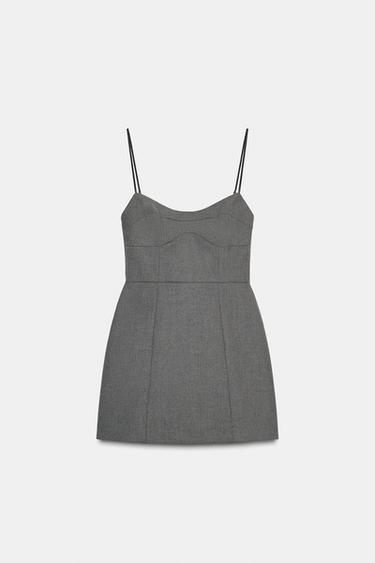 Zara {名称} - {颜色}