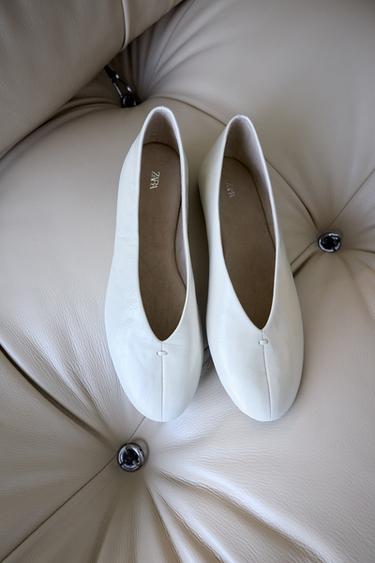FLAT LEATHER BALLET FLATS - Ecru White by Zara
