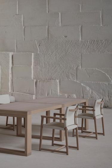 CHAIR 03 - Cream by Zara
