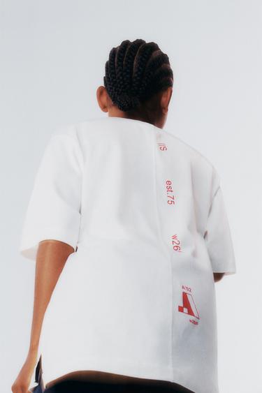 Zara {名称} - {颜色}