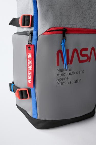 NASA © TRAVEL BACKPACK - Silver by Zara