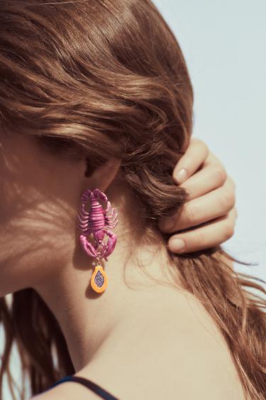 LOBSTER EARRINGS - Fuchsia by Zara - Image 0