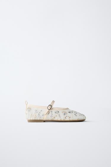 Zara {名称} - {颜色}