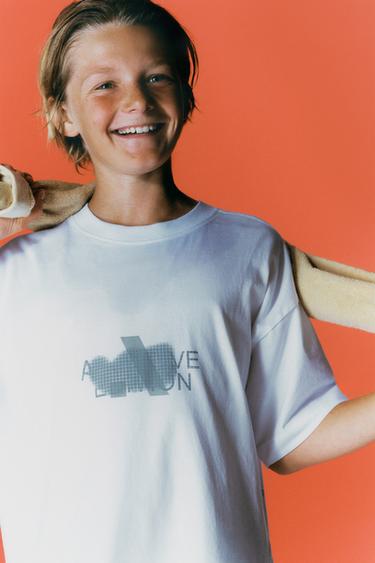 SPORTY LOGO T-SHIRT - White by Zara