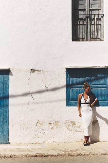 Zara {名称} - {颜色}