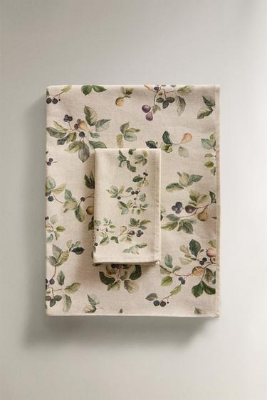 FRUIT PRINT TABLECLOTH - Greenish by Zara