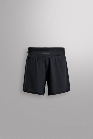 TRAIL RUNNING SHORTS - Black by Zara