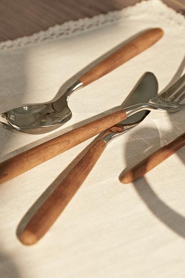 4-PIECE MAPLE WOOD CUTLERY SET - Light beige by Zara