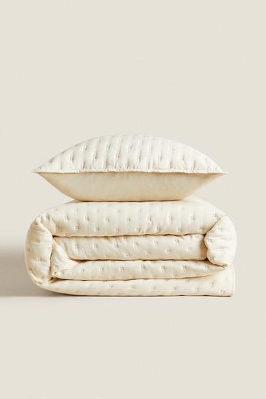 QUILTED QUILT WITH DOTS - Ecru by Zara - Image 0