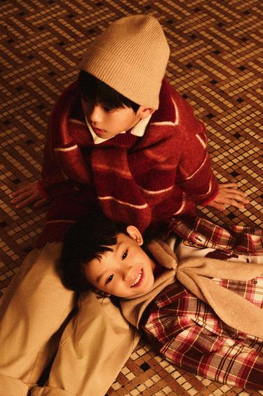 Zara {名称} - {颜色}