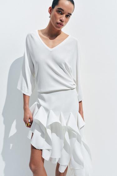 Zara {名称} - {颜色}