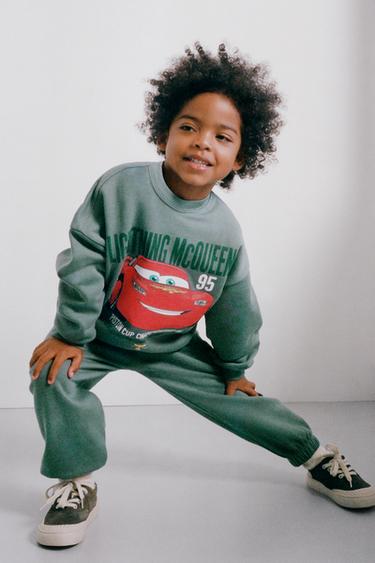 Zara {名称} - {颜色}