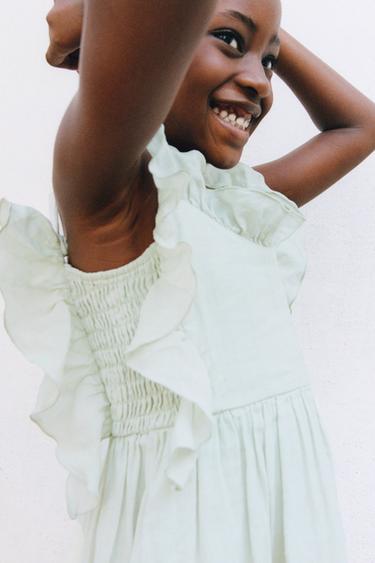 RAMIE DRESS WITH RUFFLES - Pastel green by Zara