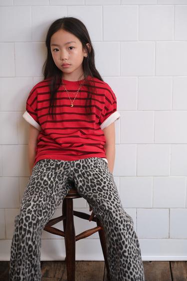 Zara {名称} - {颜色}