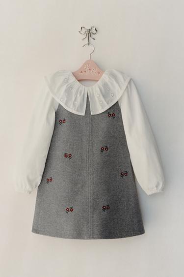TEXTURED PINAFORE DRESS WITH EMBROIDERED FLOWERS - Anthracite grey by Zara