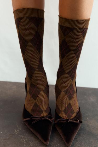 Zara {名称} - {颜色} - 0 图片