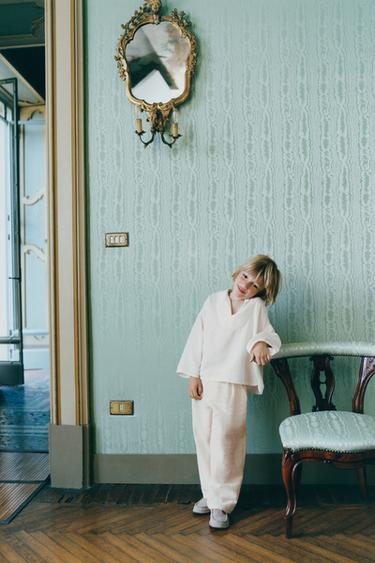 LOOK - Grey / Beige by Zara
