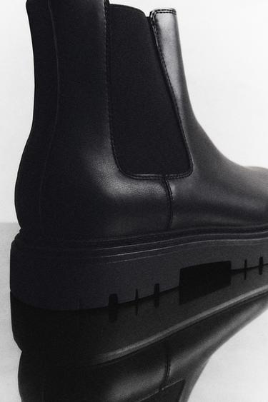 CHUNKY CHELSEA BOOTS - Black by Zara