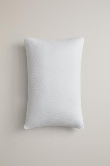 VISCOELASTIC FLAKES PILLOW - White by Zara