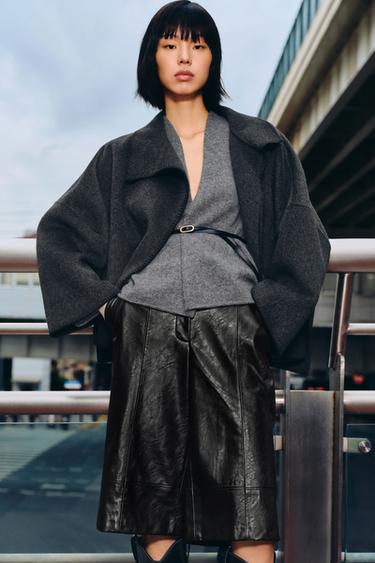 LONG FAUX LEATHER BERMUDA SHORTS - Black by Zara