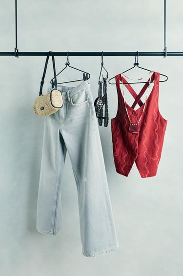 Zara {名称} - {颜色}