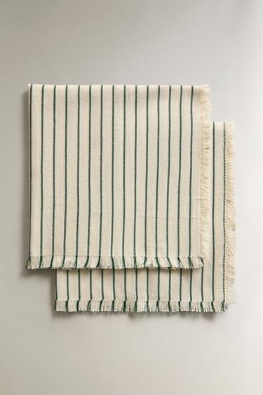 PACK OF STRIPED AND FRINGED NAPKINS (PACK OF 2) - Ecru by Zara